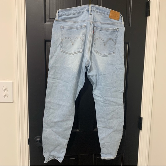 Levi's | Women's Premium Wedgie Icon Fit Light Wash Denim Jeans | Sz 32 - Picture 7 of 16